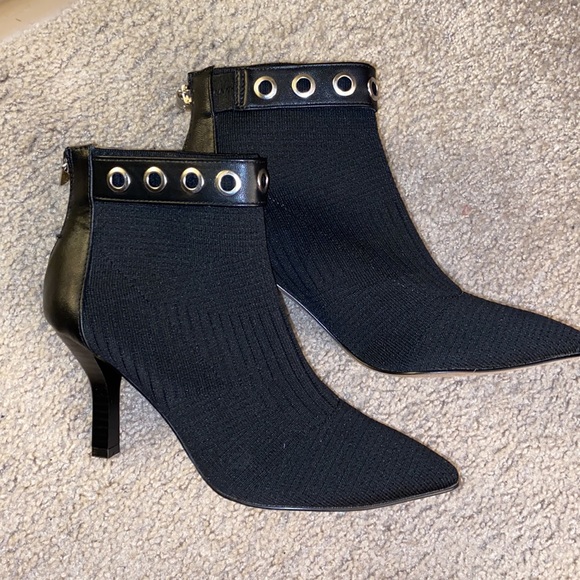 ADRIENNE VITTADINI
Nomar Sock Booties - Picture 2 of 4